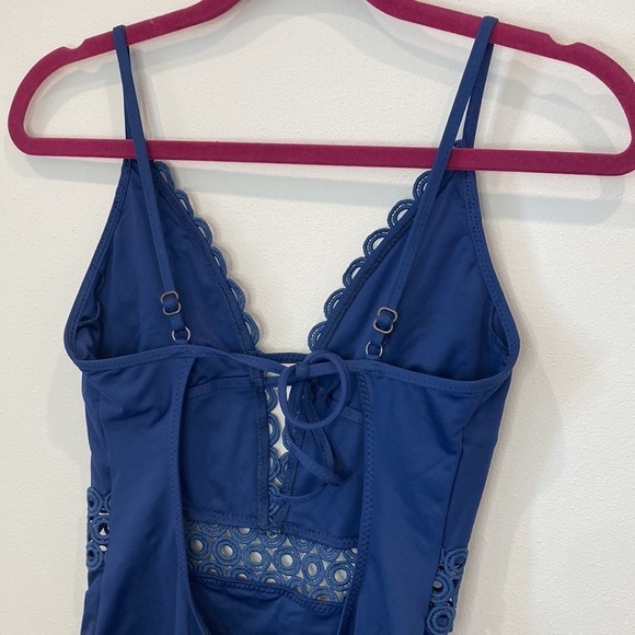 Becca One Piece Swimsuit - Picture 5 of 7